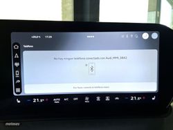 Audi Q3 Sportback Progressive e-hybrid S-Tronic - Miniatura 35