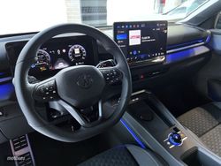 Volkswagen T-Roc R-Line 1.5 eTSI DSG - Miniatura 7