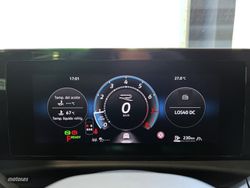 Volkswagen T-Roc R-Line 1.5 eTSI DSG - Miniatura 8
