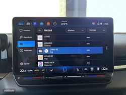 Volkswagen T-Roc R-Line 1.5 eTSI DSG - Miniatura 30
