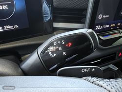 Volkswagen T-Roc R-Line 1.5 eTSI DSG - Miniatura 41
