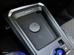 Volkswagen T-Roc R-Line 1.5 eTSI DSG - Miniatura 46