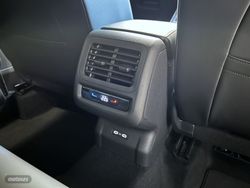 Volkswagen T-Roc R-Line 1.5 eTSI DSG - Miniatura 55