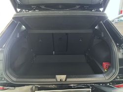 Volkswagen T-Roc R-Line 1.5 eTSI DSG - Miniatura 59