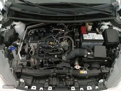 Toyota Yaris 1.5 125 S-Edition - Miniatura 23