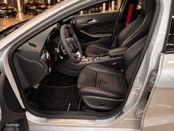 Mercedes Clase A AMG A 45 4MATIC - Miniatura 9