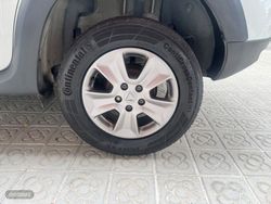 Dacia Duster Laureate dCi 90 4X2 EU6 - Miniatura 10