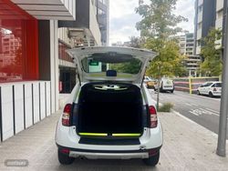 Dacia Duster Laureate dCi 90 4X2 EU6 - Miniatura 11