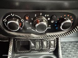 Dacia Duster Laureate dCi 90 4X2 EU6 - Miniatura 25