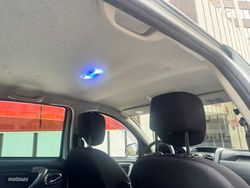 Dacia Duster Laureate dCi 90 4X2 EU6 - Miniatura 31
