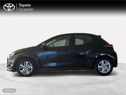 Toyota Yaris 1.5 125 S-Edition - Miniatura 3