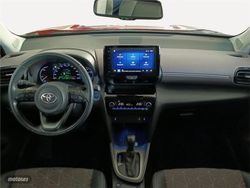 Toyota Yaris Cross 1.5 120H Style - Miniatura 8