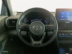 Toyota Yaris Cross 1.5 120H Style - Miniatura 9