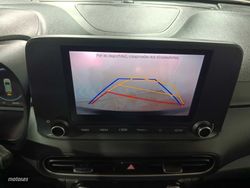 Hyundai Kona HEV 1.6 GDI DT Maxx - Miniatura 17