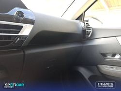 Citroen C4 Hybrid 136 e-DCS6 Plus - Miniatura 18