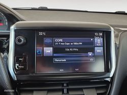Peugeot 208 1.2L PureTech Style 60 kW (82 CV) - Miniatura 18