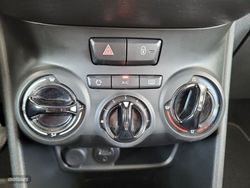Peugeot 208 1.2L PureTech Style 60 kW (82 CV) - Miniatura 20