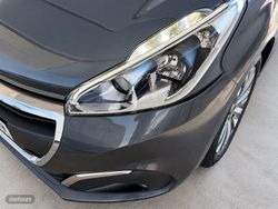 Peugeot 208 1.2L PureTech Style 60 kW (82 CV) - Miniatura 23