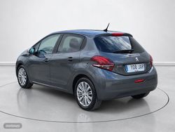 Peugeot 208 1.2L PureTech Style 60 kW (82 CV) - Miniatura 5