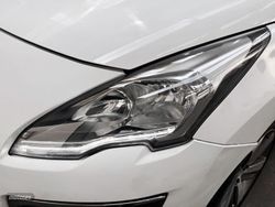 Peugeot 3008 1.6 BlueHDi FAP Allure 88 kW (120 CV) - Miniatura 25