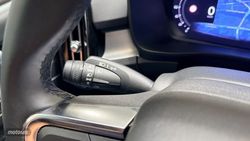 Volvo XC40 Plus, B3 Mild hybrid, Gasolina, Dark - Miniatura 19