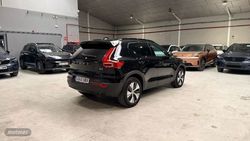 Volvo XC40 Plus, B3 Mild hybrid, Gasolina, Dark - Miniatura 35