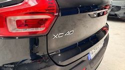 Volvo XC40 Plus, B3 Mild hybrid, Gasolina, Dark - Miniatura 42