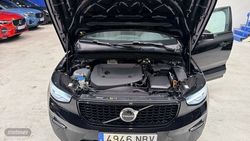 Volvo XC40 Plus, B3 Mild hybrid, Gasolina, Dark - Miniatura 48
