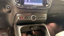 Volvo XC40 Plus, B3 Mild hybrid, Gasolina, Dark - Miniatura 54