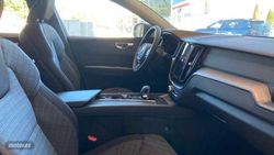 Volvo XC 60 Core, B4 (diesel), Diésel - Miniatura 9