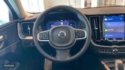 Volvo XC 60 2.0 B5 P CORE AUTO 4WD 250 5P - Miniatura 10