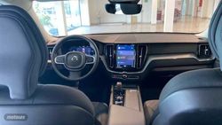 Volvo XC 60 2.0 B5 P CORE AUTO 4WD 250 5P - Miniatura 5