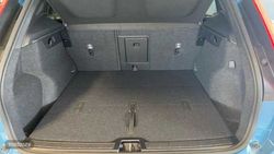 Volvo XC40 2.0 B3 PLUS DARK AUTO 163 5P - Miniatura 12