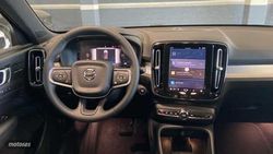 Volvo XC40 2.0 B3 PLUS DARK AUTO 163 5P - Miniatura 13