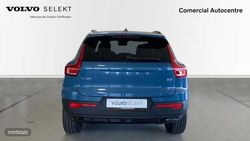 Volvo XC40 2.0 B3 PLUS DARK AUTO 163 5P - Miniatura 4