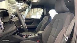 Volvo EX40 XC40 BEV 69KWH CORE 238 5P - Miniatura 11
