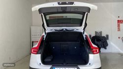 Volvo XC40 XC40 2.0 B3 MHEV CORE DCT 163 5P - Miniatura 13