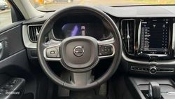 Volvo XC 60 2.0 B4 D CORE AUTO 5P - Miniatura 11