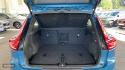 Volvo XC40 B3 CORE AUTO 5P - Miniatura 11