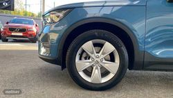 Volvo XC40 B3 CORE AUTO 5P - Miniatura 8