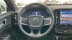 Volvo XC40 B3 CORE AUTO 5P - Miniatura 9