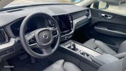 Volvo XC 60 2.0 B5 P PLUS DARK AUTO 4WD 5P - Miniatura 5