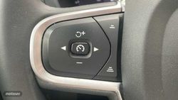 Volvo XC 60 2.0 B4 AWD D MOMENTUM PRO AUTO 5P - Miniatura 18