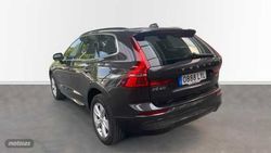 Volvo XC 60 2.0 B4 AWD D MOMENTUM PRO AUTO 5P - Miniatura 2