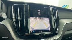 Volvo XC 60 todoterreno 2.0 B4 D PLUS DARK AUTO 5P - Miniatura 20