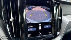 Volvo XC 60 2.0 B4 D R-DESIGN AUTO 5P - Miniatura 13