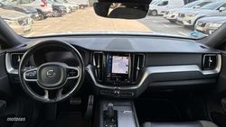 Volvo XC 60 2.0 B4 D R-DESIGN AUTO 5P - Miniatura 6