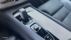 Volvo XC 90 2.0 B5 D MHEV PLUS BRIGHT AWD AUTO 5P 7 PLAZAS - Miniatura 22