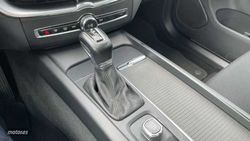 Volvo XC 60 2.0 D4 MOMENTUM AUTO 4WD 5P - Miniatura 21