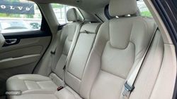 Volvo XC 60 todoterreno 2.0 D B4 INSCRIPTION AUTO 5P - Miniatura 11
